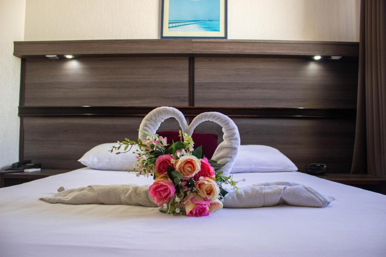 Hotel Le Paris Noumea Exterior photo